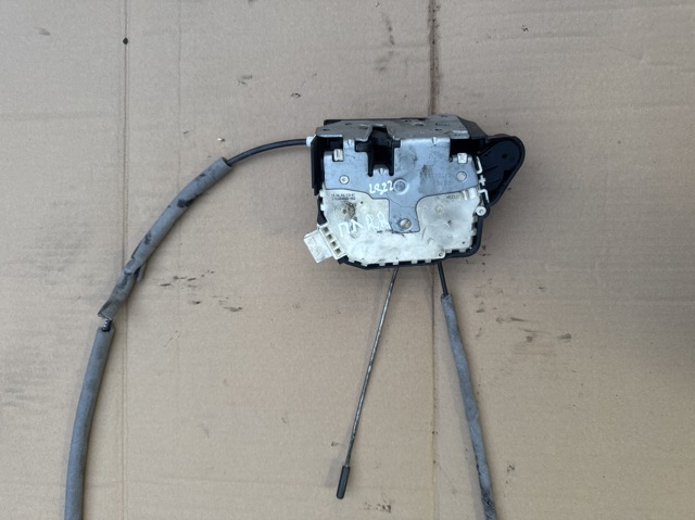 Замок дверей водія FQJ500130 LAND ROVER