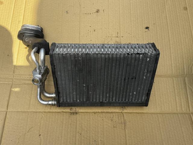 Охолоджувач повітря Land Rover Range Rover 3