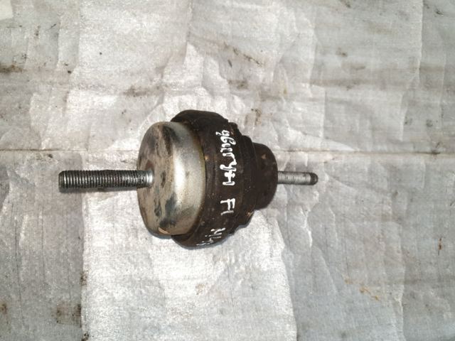 Права подушка двигуна KKB103360 LAND ROVER
