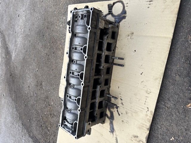 Головка блоку LDF107830L LAND ROVER