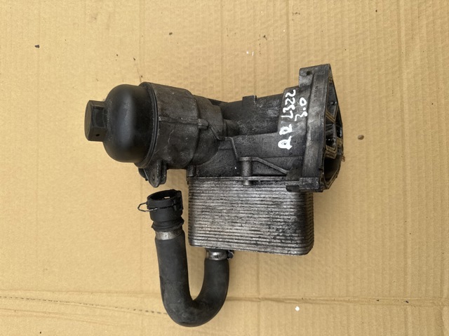 Корпус маслофільтра LPZ000010 LAND ROVER