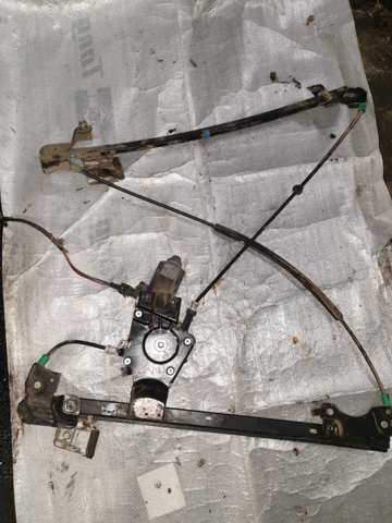Механізм стеклопідйомника водійських дверей LR006372 LAND ROVER