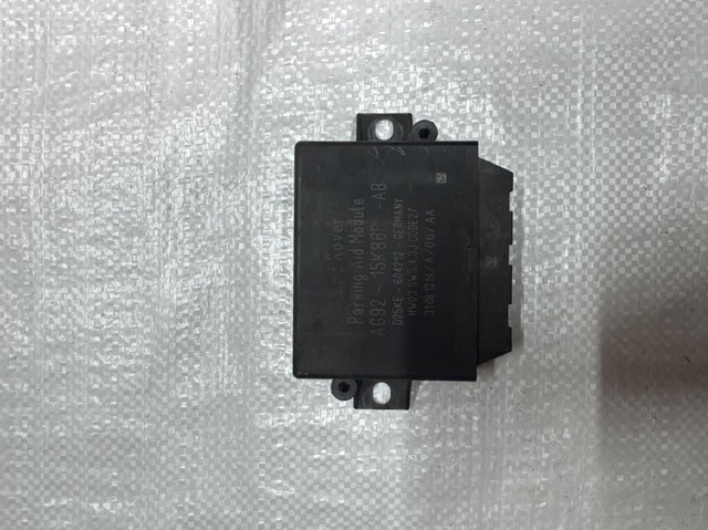 Модуль керування (ЕБУ) парктроніком LR013404 LAND ROVER