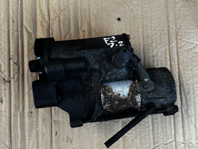 Стартер двигуна LR014060 LAND ROVER