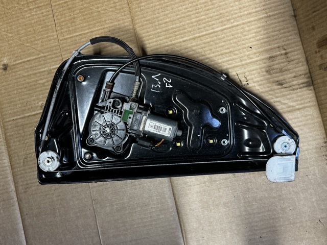 Механізм склопідйомника двері задньої, лівої LR032029 LAND ROVER