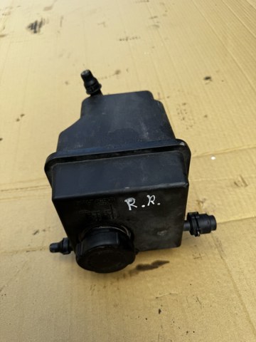Бачок для води PCF000033 LAND ROVER