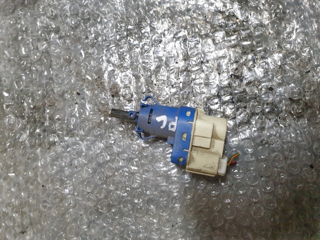 Кнопка стоп-сигналу XKB500110 LAND ROVER
