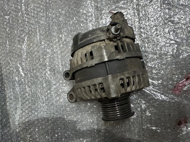 Генератор YLE500200 LAND ROVER
