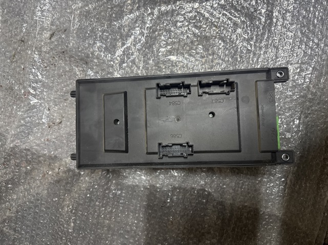 Монтажний блок YQE500420SW LAND ROVER