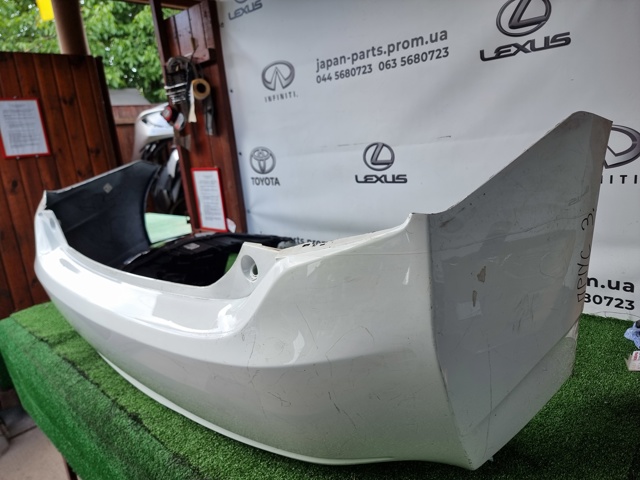 Кожух бампера заднього 5215947905 TOYOTA