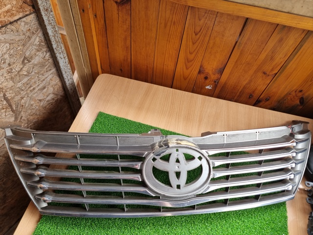 Решітка радіатора 5310133360 TOYOTA