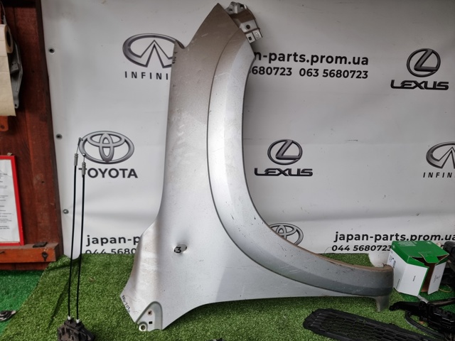 Переднє праве крило 5380142130 TOYOTA