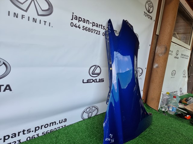 Переднє праве крило 5381106200 TOYOTA