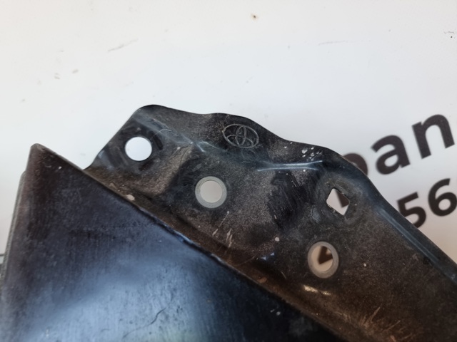 Переднє праве крило 5381133210 TOYOTA