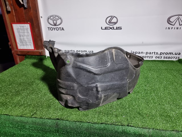 Підкрилок передній лівий 5387626010 TOYOTA