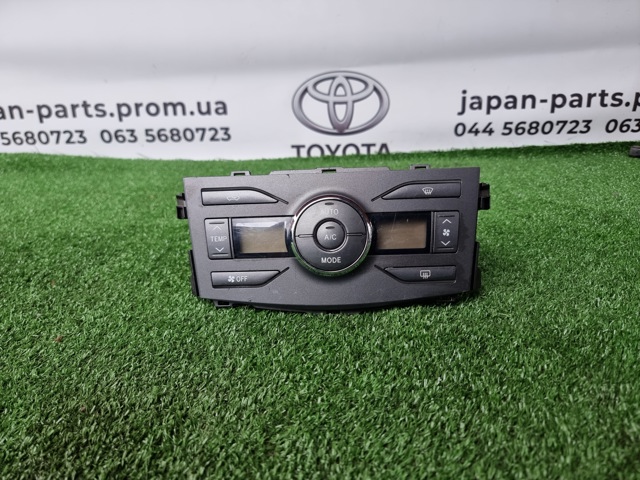 Модуль керування (ЕБУ) клімат-контролем 5590012A60 TOYOTA