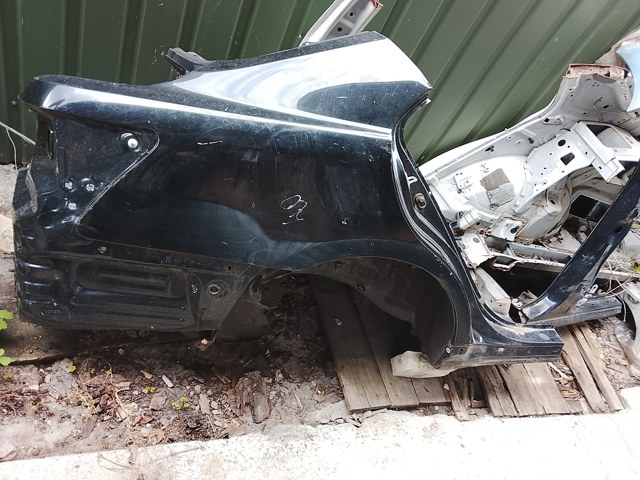 Крило заднє праве 6160133310 TOYOTA