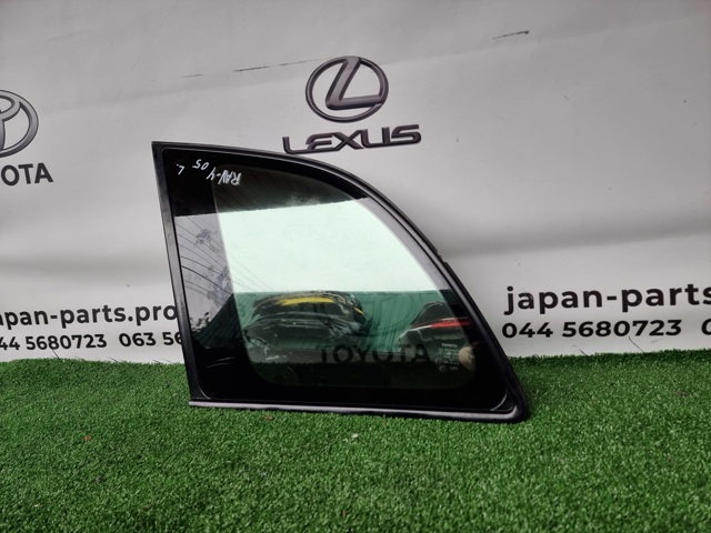 Скло кузова/багажного відсіку, ліве 6272042240 TOYOTA