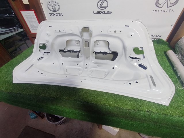 Кришка багажника кузова 6440133760 TOYOTA