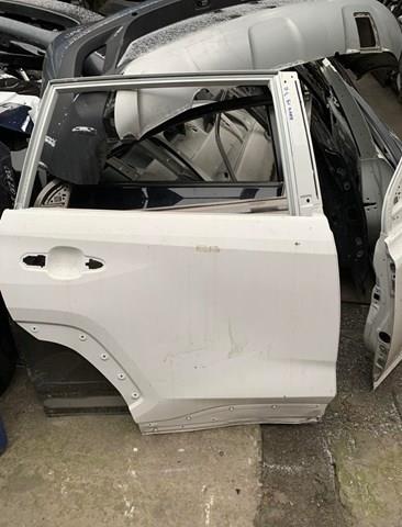 Двері задні в зборі 6700342191 TOYOTA
