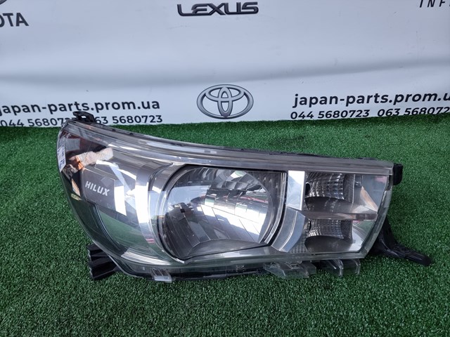 Фара правая 811300K692 TOYOTA