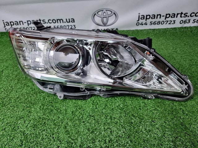 Права блок фара 8113033841 TOYOTA