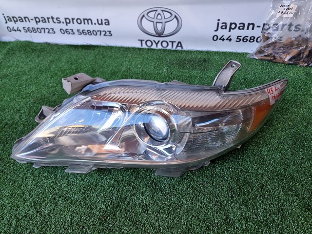 Фара ліва передня 8115006500 TOYOTA