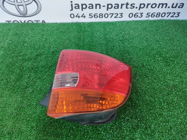 Ліхтар задній правий 815512B520 TOYOTA