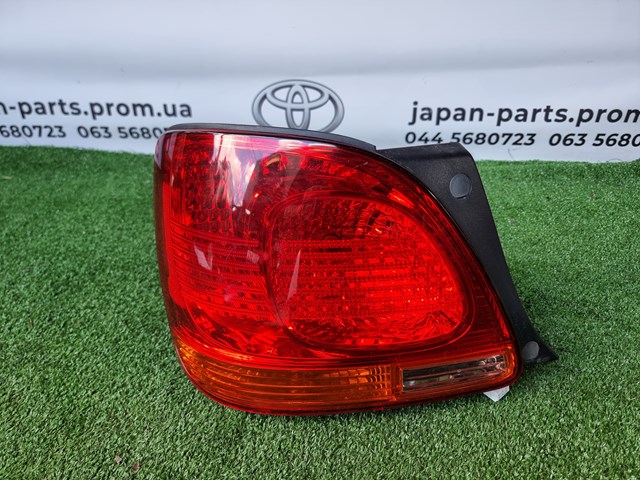 Ліхтар задній лівий 8156030840 TOYOTA