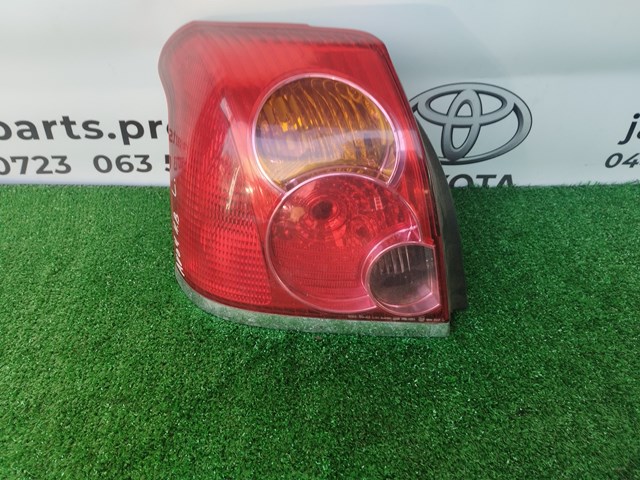 Ліхтар задній лівий 8156105150 TOYOTA