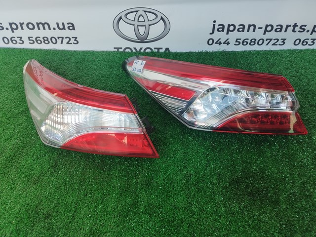Задній лівий зовнішній ліхтар 8156133660 TOYOTA
