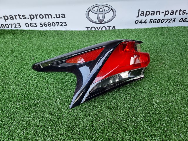 Задня ліва фара 8156178011 TOYOTA