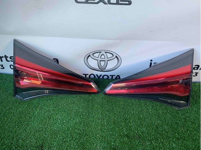 Стоп задній 8159042031 TOYOTA