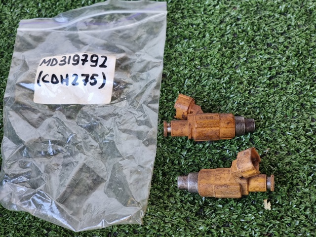 Форсунка паливна MD319792 MITSUBISHI