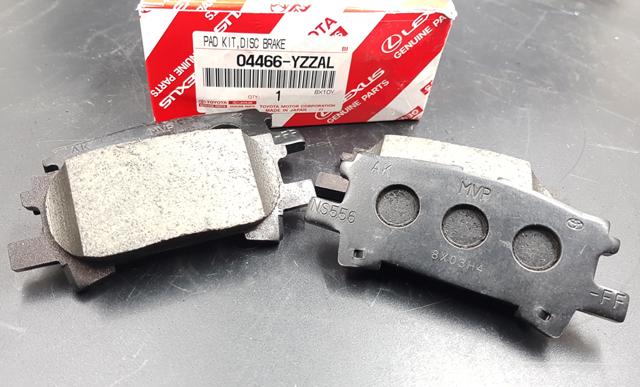 Задні колодки 04466YZZAL TOYOTA