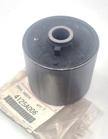 Сайлентблок задньої тяги 4125A006 MITSUBISHI