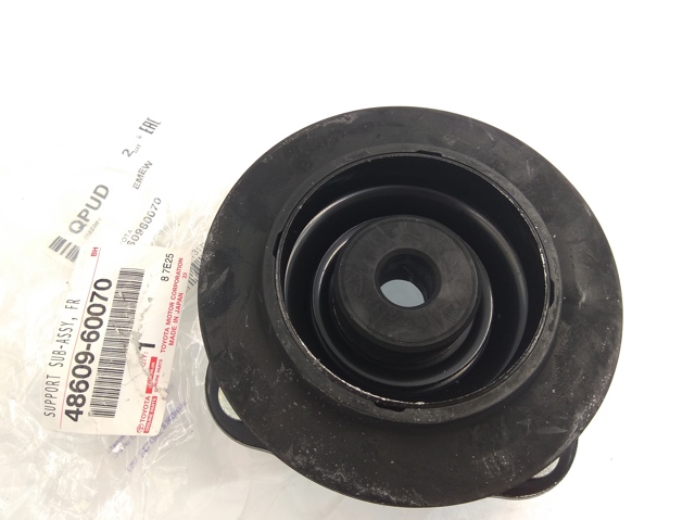Подушка амортизатора переднього 4860960070 TOYOTA