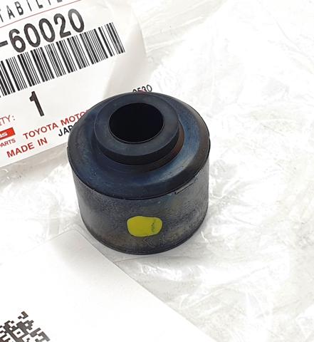 Втулка стійки заднього стабілізатора 4881760020 TOYOTA