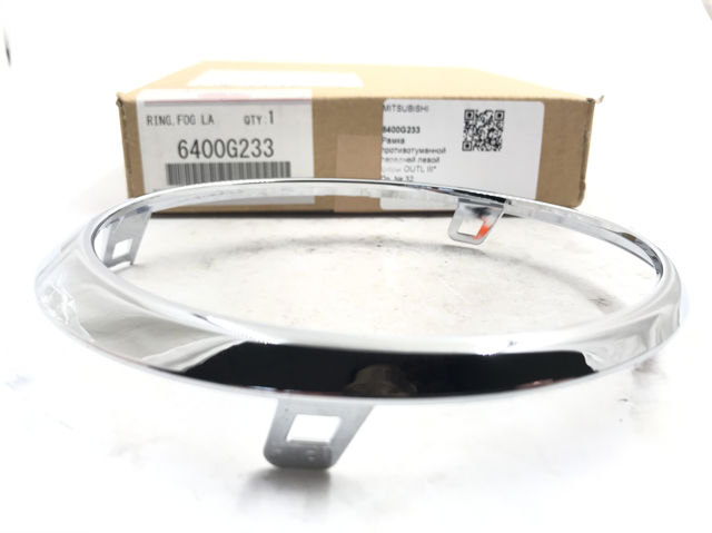 Оправа протитуманки 6400G233 MITSUBISHI