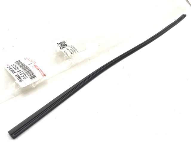 Гумка склоочисника пасажирська 8521448031 TOYOTA