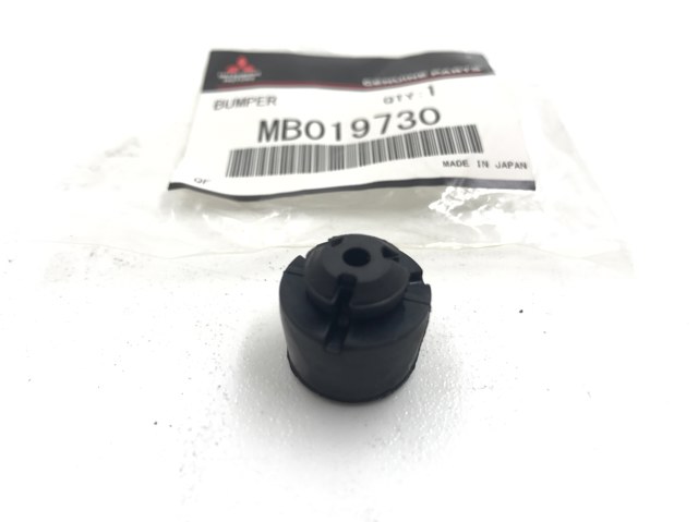 відбійник дверей MB019730 MITSUBISHI
