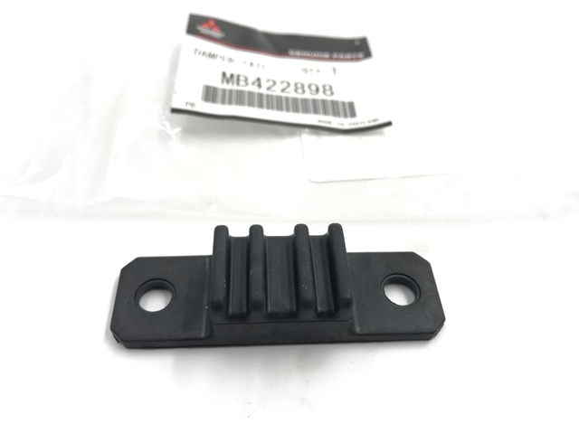 Буфер відбійник ляди MB422898 MITSUBISHI