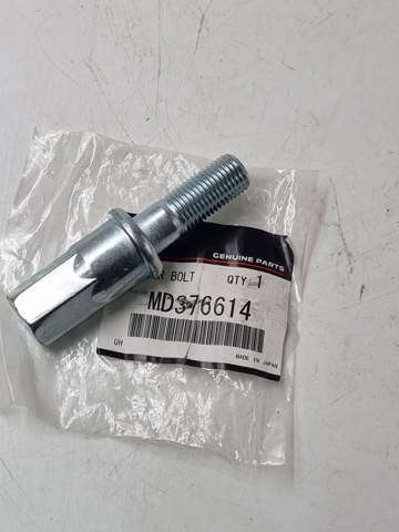 Болт колінвалу MD376614 MITSUBISHI