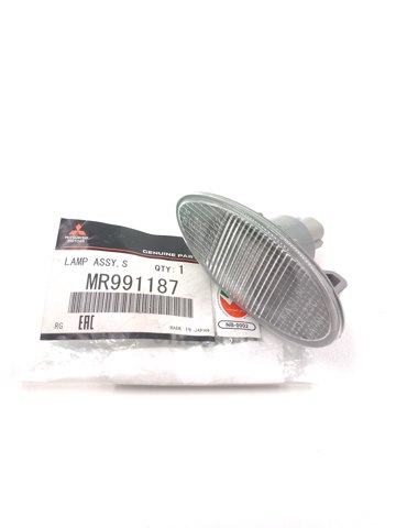 Повторювач повороту на крилі MR991187 MITSUBISHI