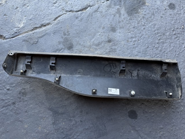 Молдинг задніх правих дверей 7507742040 TOYOTA