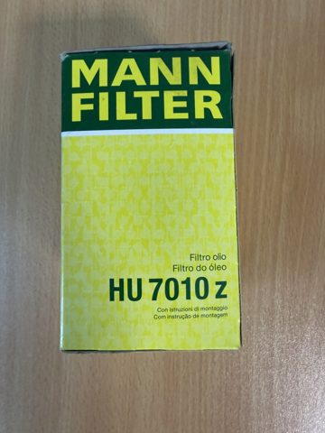 Масляний фільтр двигуна HU7010Z MANN