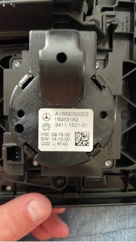 Блок кнопок центральної консолі A1669050003 MERCEDES