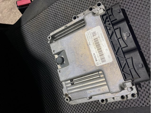 ЕБУ 237106626R RENAULT