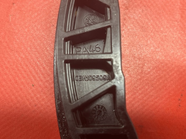 Гідронатяжитель ланцюга 03H109509A VAG