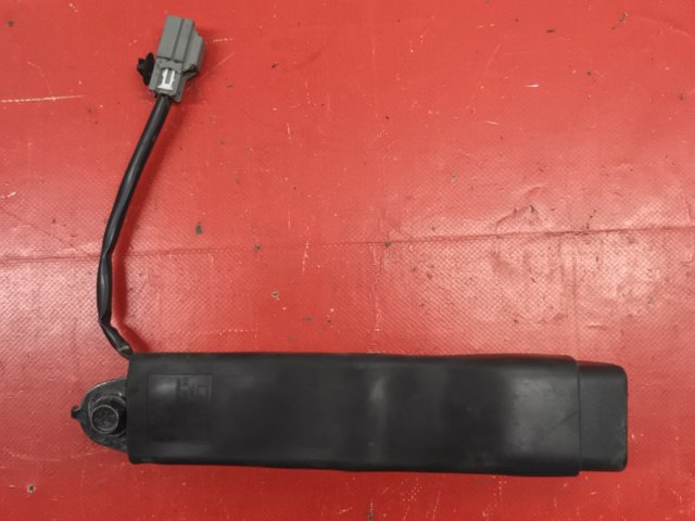 Важіль фіксації ременя безпеки, лівий 100599005G TESLA